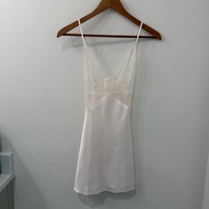 NWOT Vintage Victoria’s Secret White Silk Lace Mini Slip Lingerie